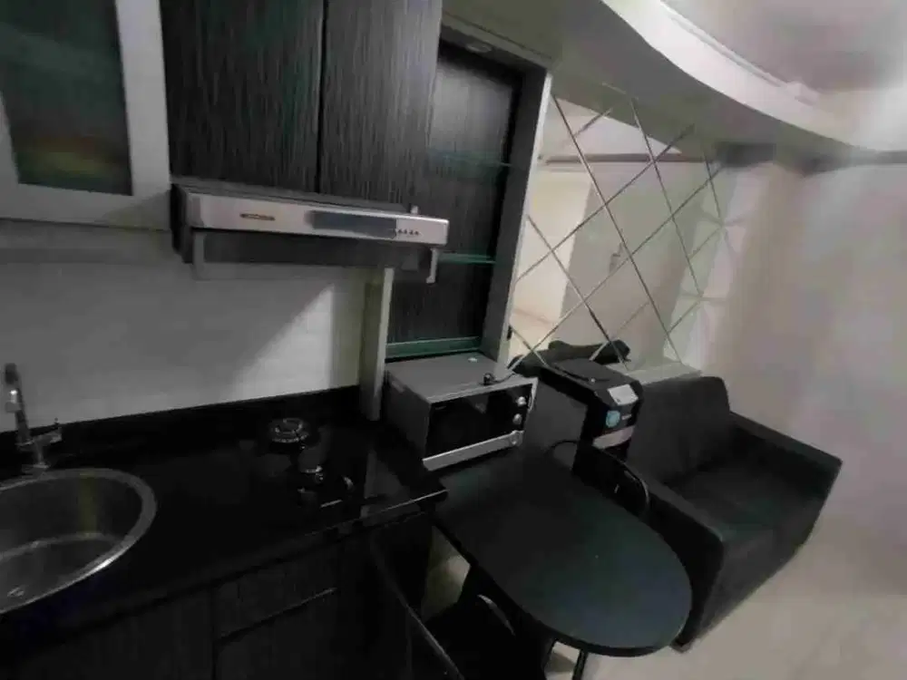Sewa 2BR Furnished atas mall apartemen Bassura City tower C