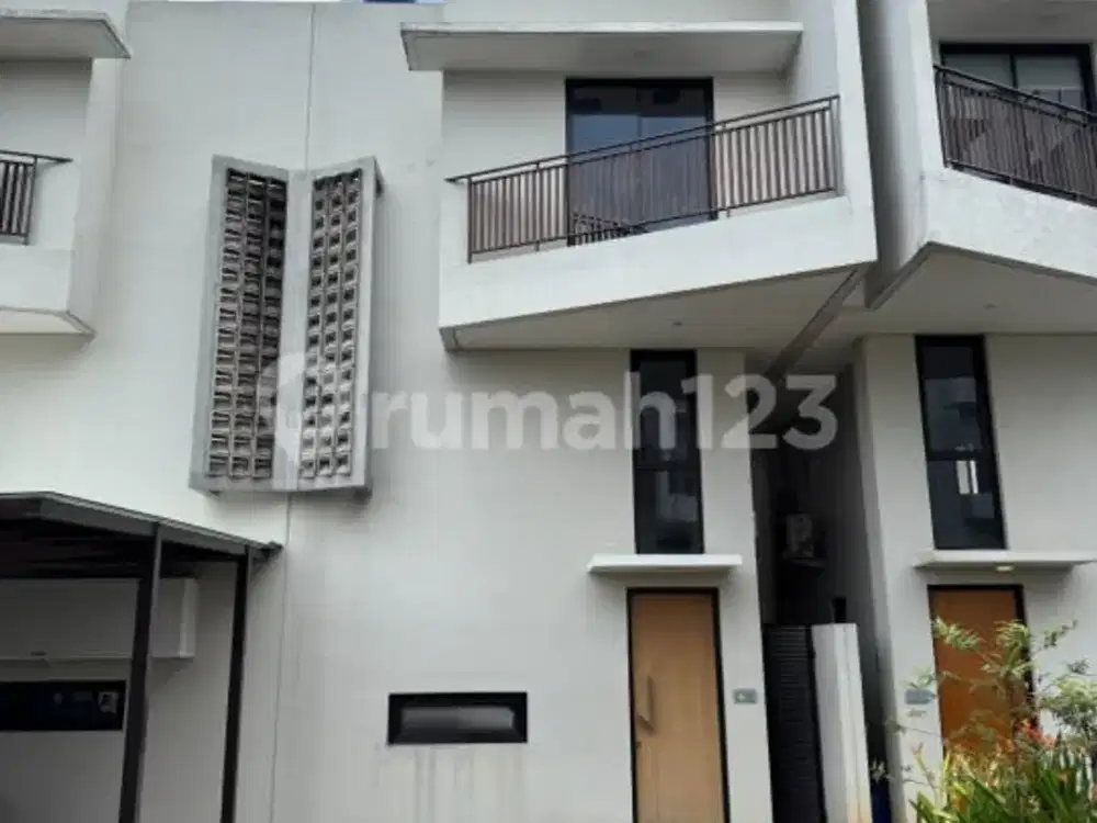 Brand New 3 Lantai di V-Town House Bintaro - Modern Minimalis, Siap Huni!