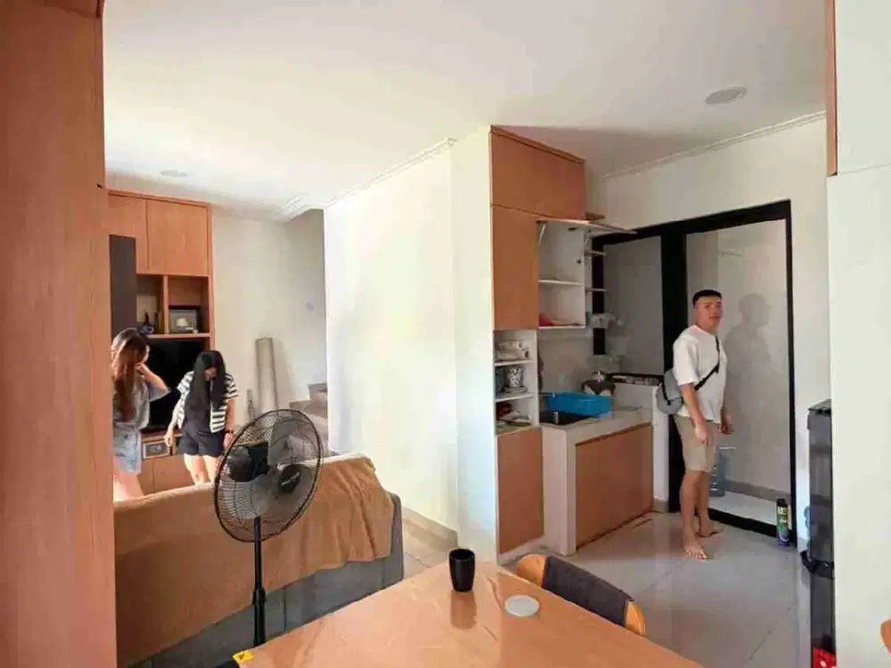 Sewa Rumah South Georgia Furnish Pik 2
