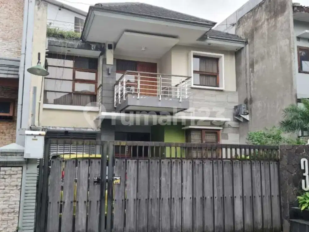 Rumah Bagus Dalam Cluster Suryalaya Bandung