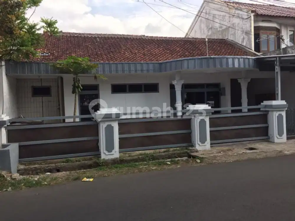 Dijual Rumah Margahyuraya Soeta