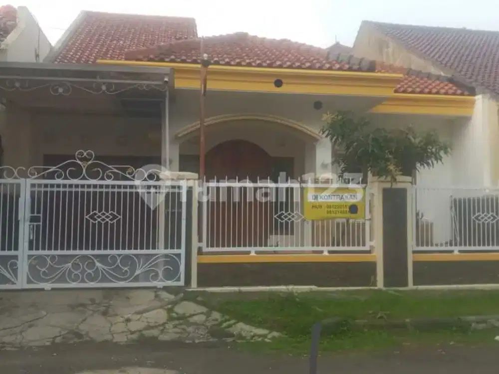 Disewakan Rumah Besar Siap Huni