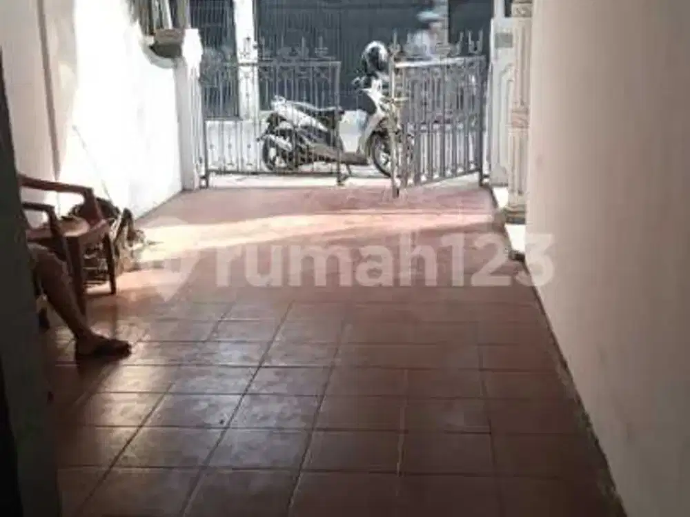 Dijual Rumah Maindroad ********.margahayu Raya