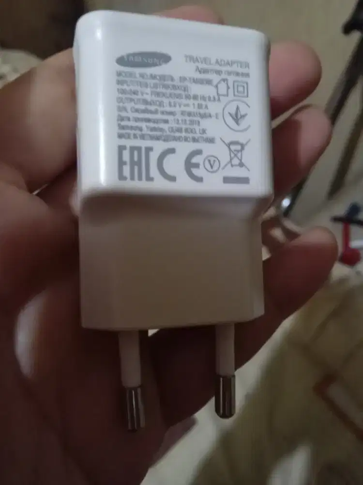 Kepala charger ori samsung bawaan dari kotak hp