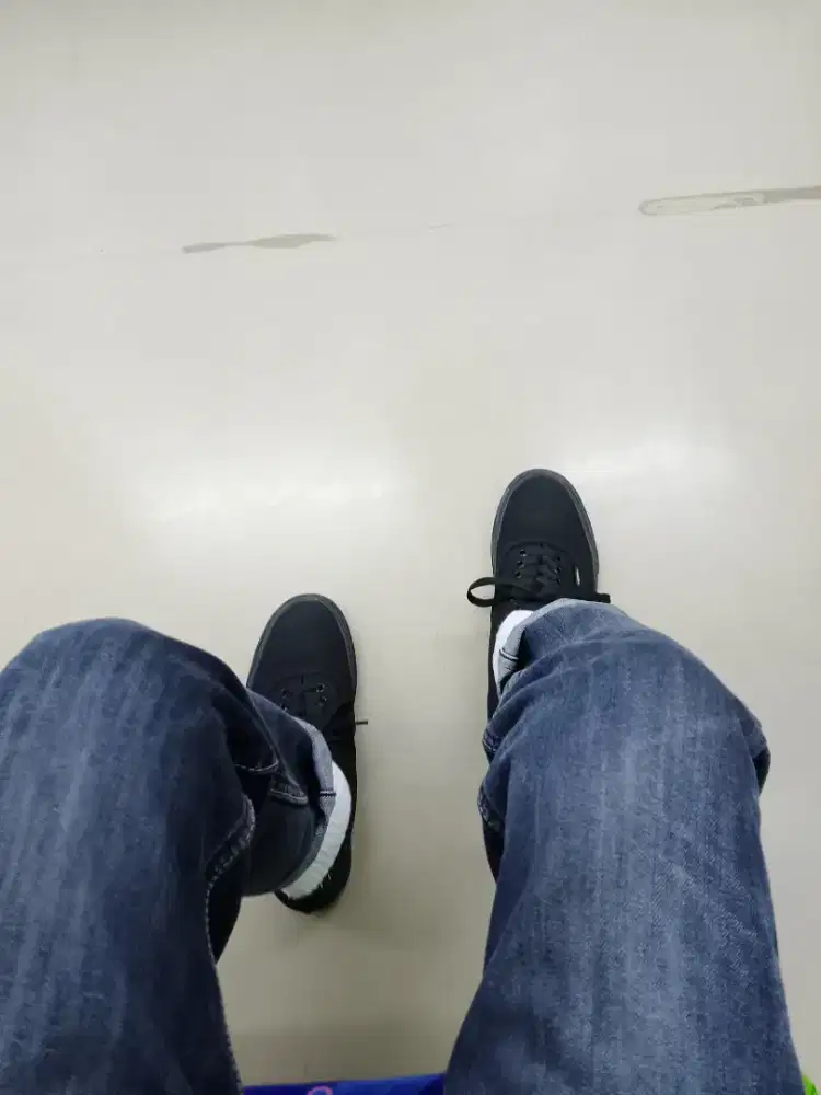 jual sepatu vans