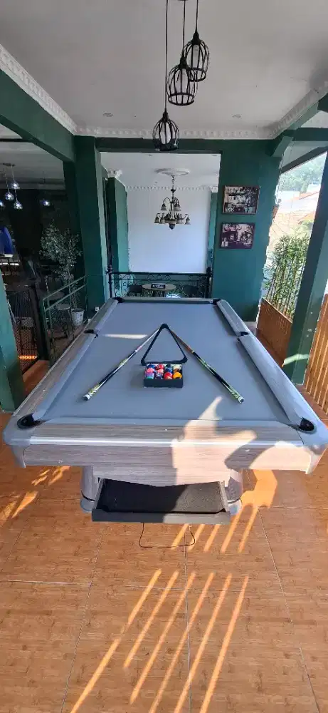 Meja. Billiard. 9feet