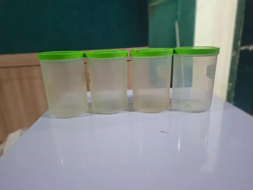 Toples Tabung Bekas