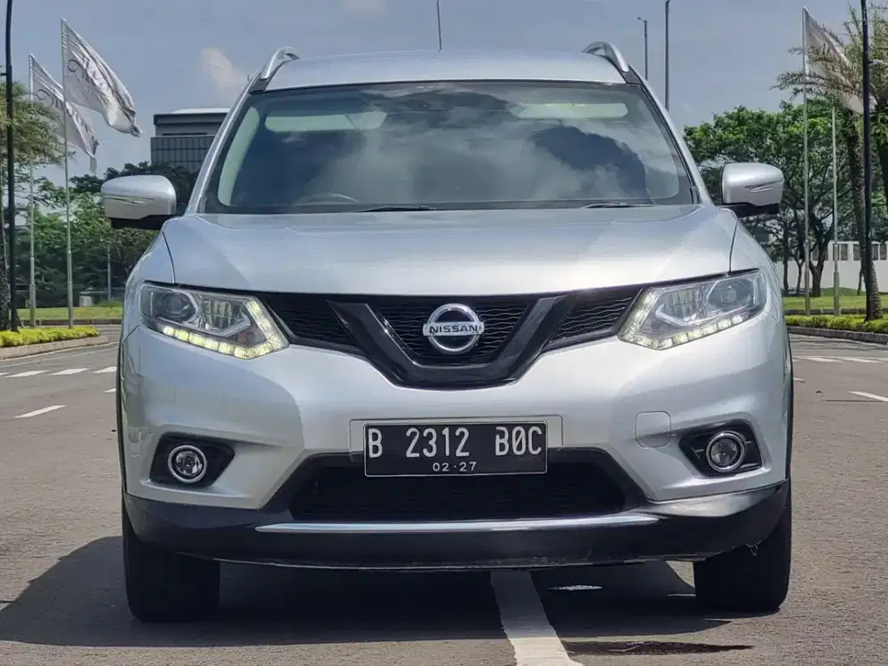 Nissan Xtrail 2.5 Automatic 2017 Bensin Silver Metalik
