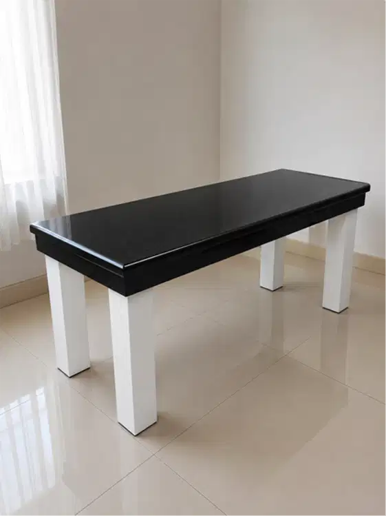 Meja Granit Hitam Minimalis 146 cm – Kaki Besi Kokoh | Multifungsi