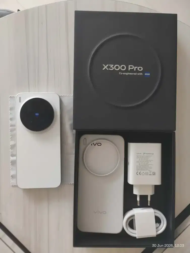 VIVO X300 PRO RAM 16/512 FULLSET OPEN BOX EX 1 HARI BELI