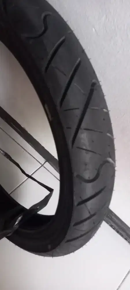 Ban UK 90/80 M/C ring 17