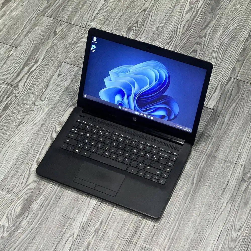 LAPTOP HP 14-CM0101AU 4GB/512GB SSD MULUS