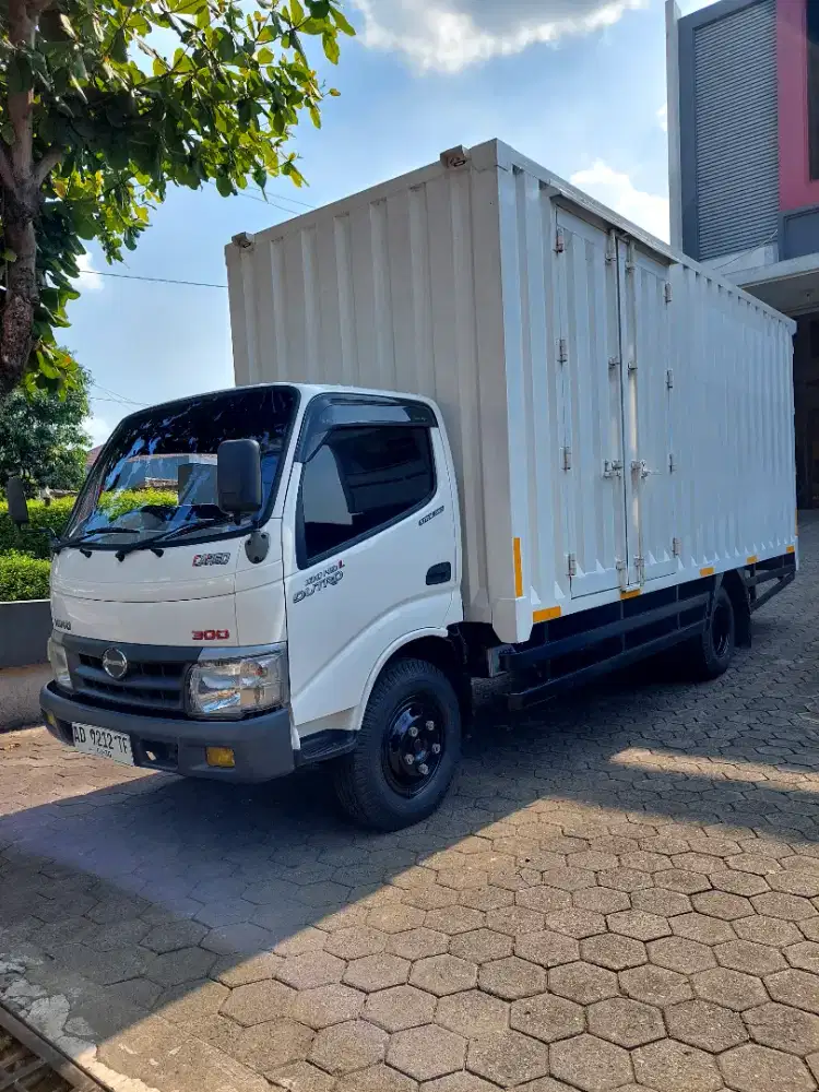 Hino Dutro 130 HDL XtraLong Box