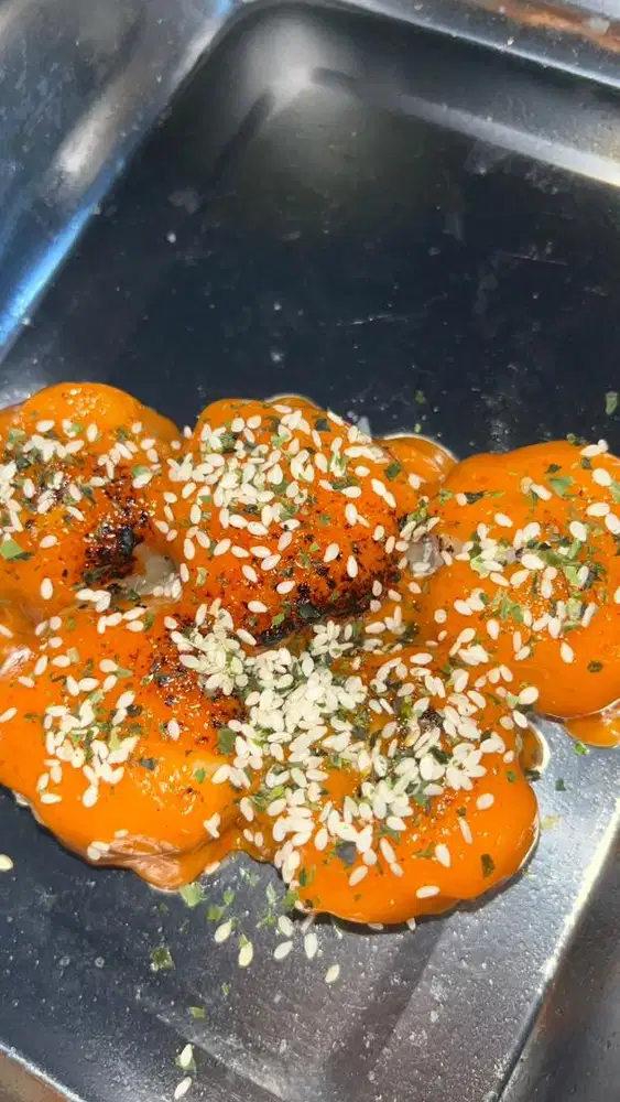 Karyawan toko dimsum