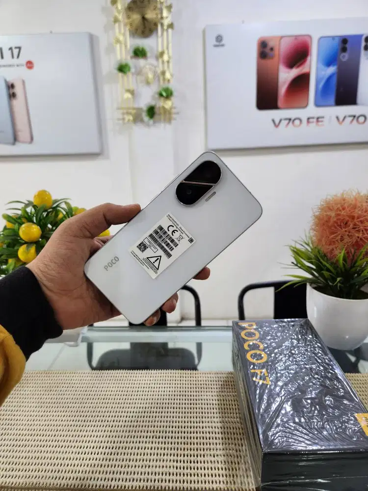 Poco F7 5G Ram 12+12Gb/ 512Gb Fullset Original100% Like New Bergaransi
