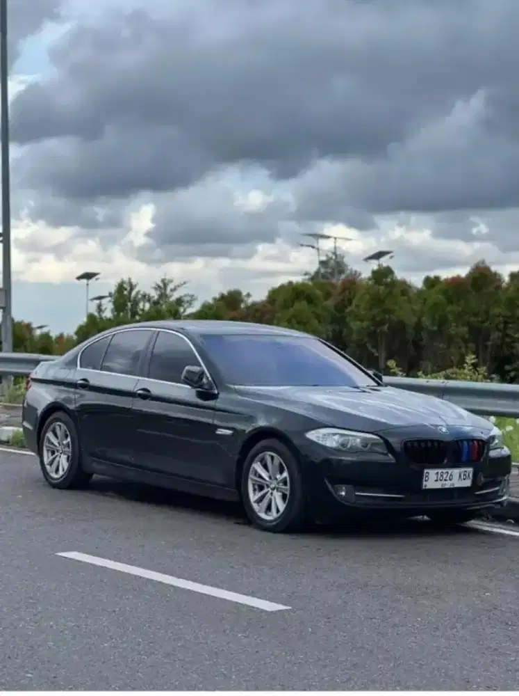 Di jual BMW  F10 tahun 2010