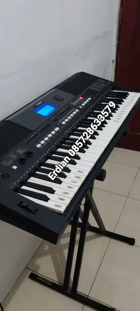 Yamaha PSR E433