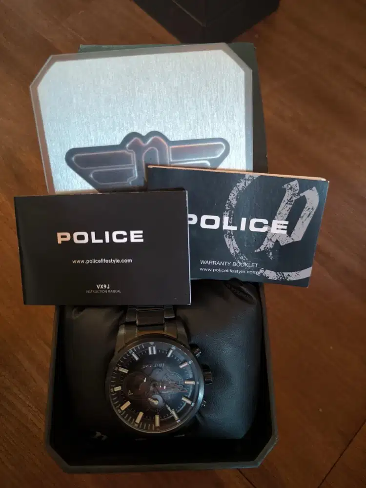 Jam Tangan Police Brand