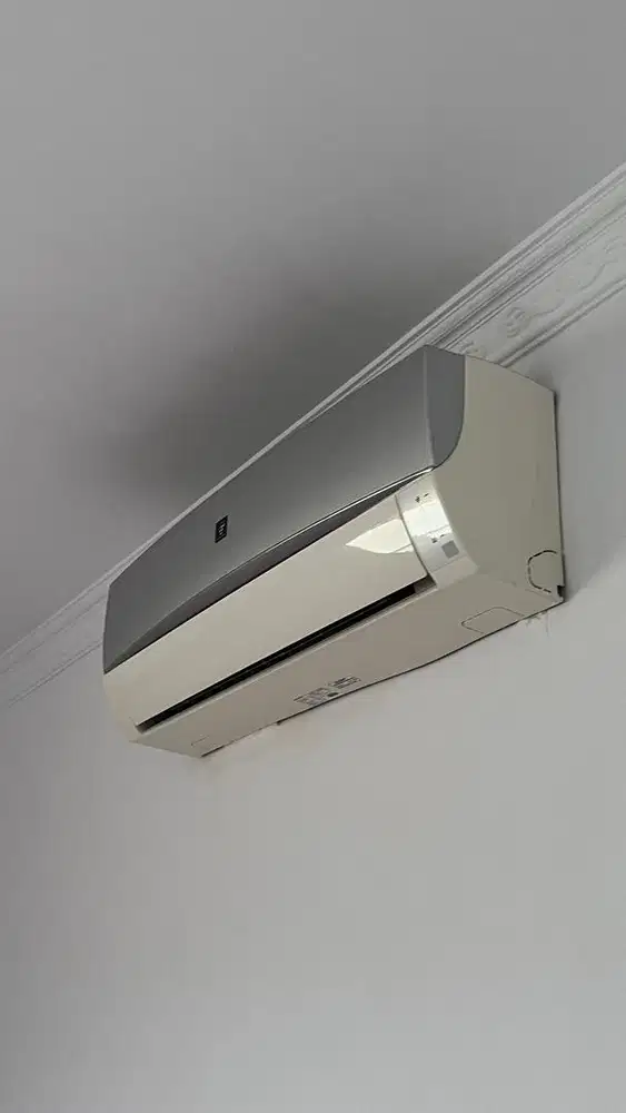 Jual ac sharp 1 Pk bekas masih bagus