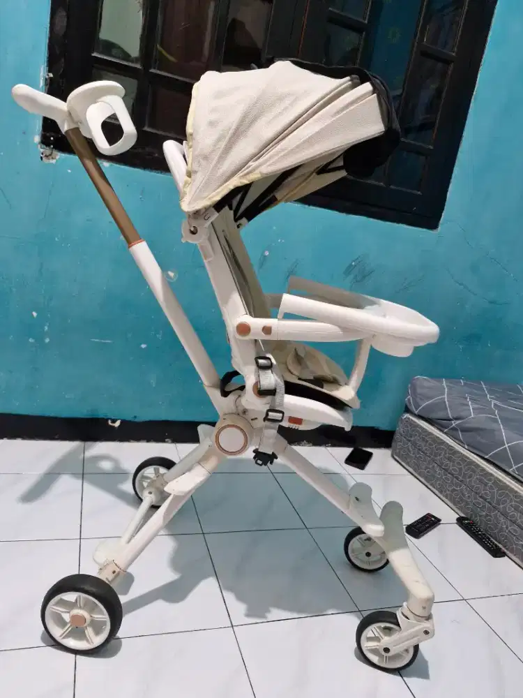 DIJUAL STROLER BEKAS