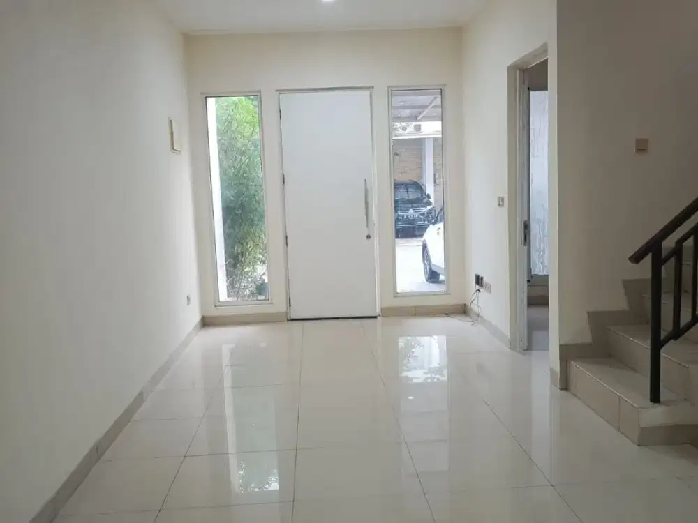 Disewakan Cepat Rumah Sudah Rapih Siap Huni Australia Uk. 6x15m Green Lake City