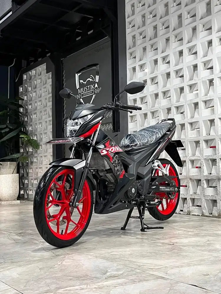 Bebek Sport Sonic 150R reg.2024 Odo 6 Ribu Km