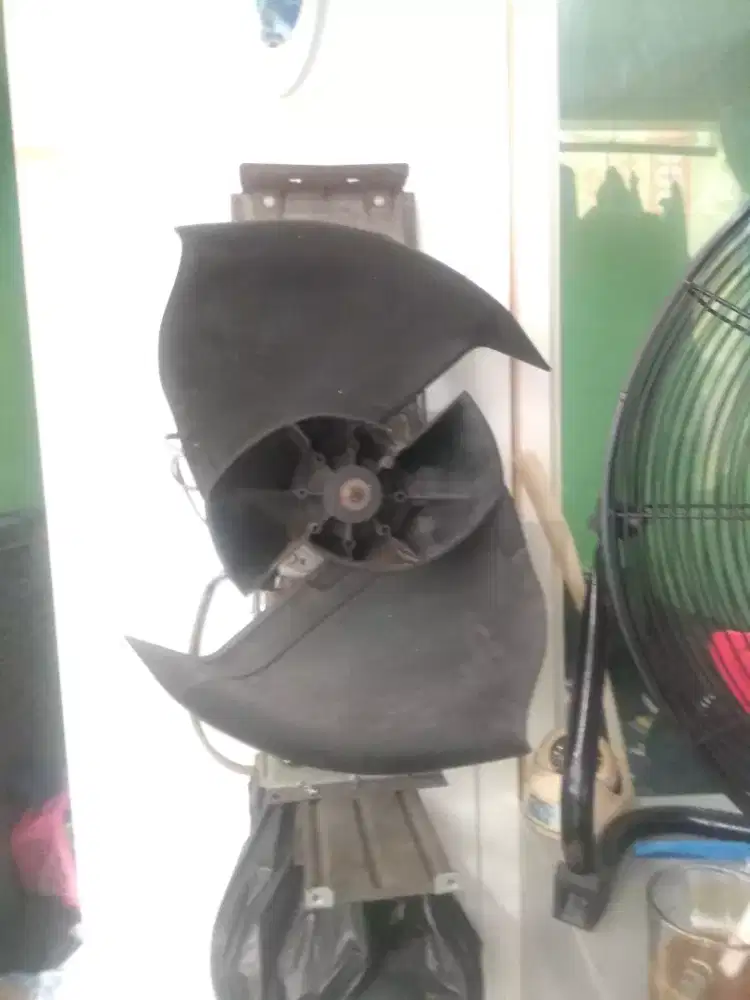 Kipas angin blower ac 1pk LG normal siap pakai nego tipis