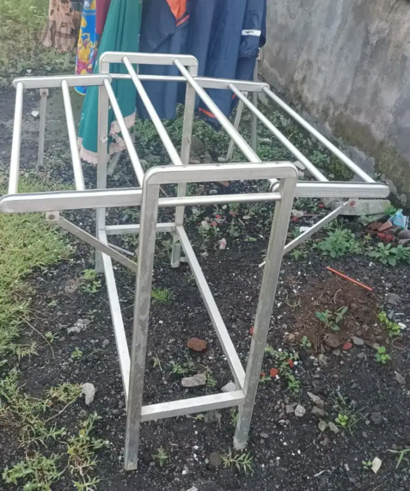 Jemuran stainless
