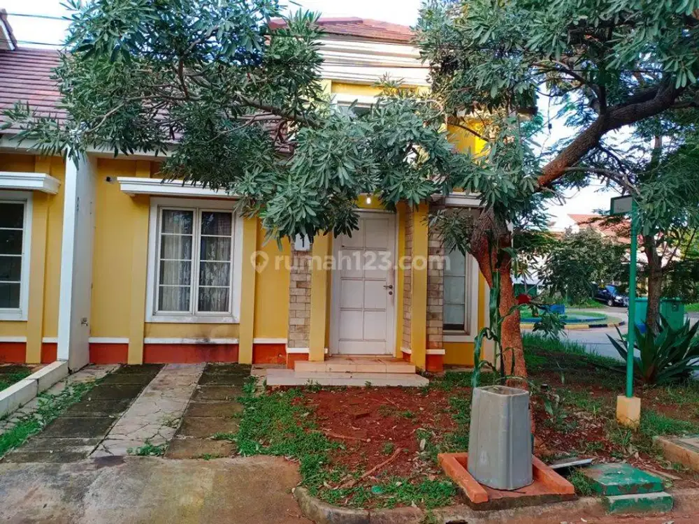 L27. Rumah Dijual di Acacia Garden Taman Lembah Hijau Lippo Cikarang