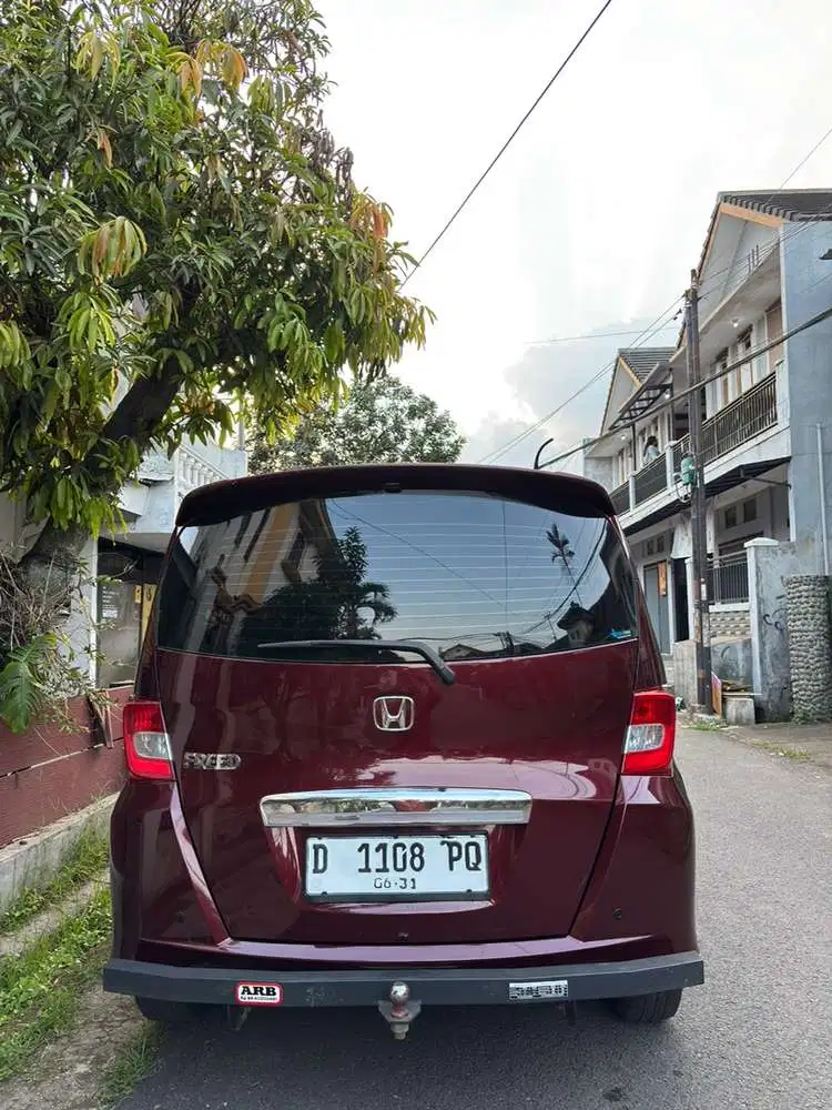 Honda Freed 2010 Bensin