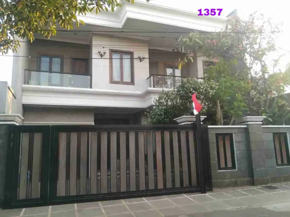 Disewakan Rumah Cantik Di Perumahan Jatiwaringin Asri Bekasi