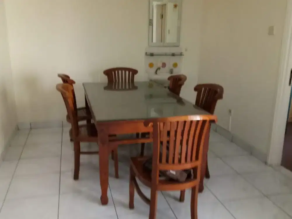 L28. Rumah Disewakan di Taman Dago Indah Lippo Cikarang