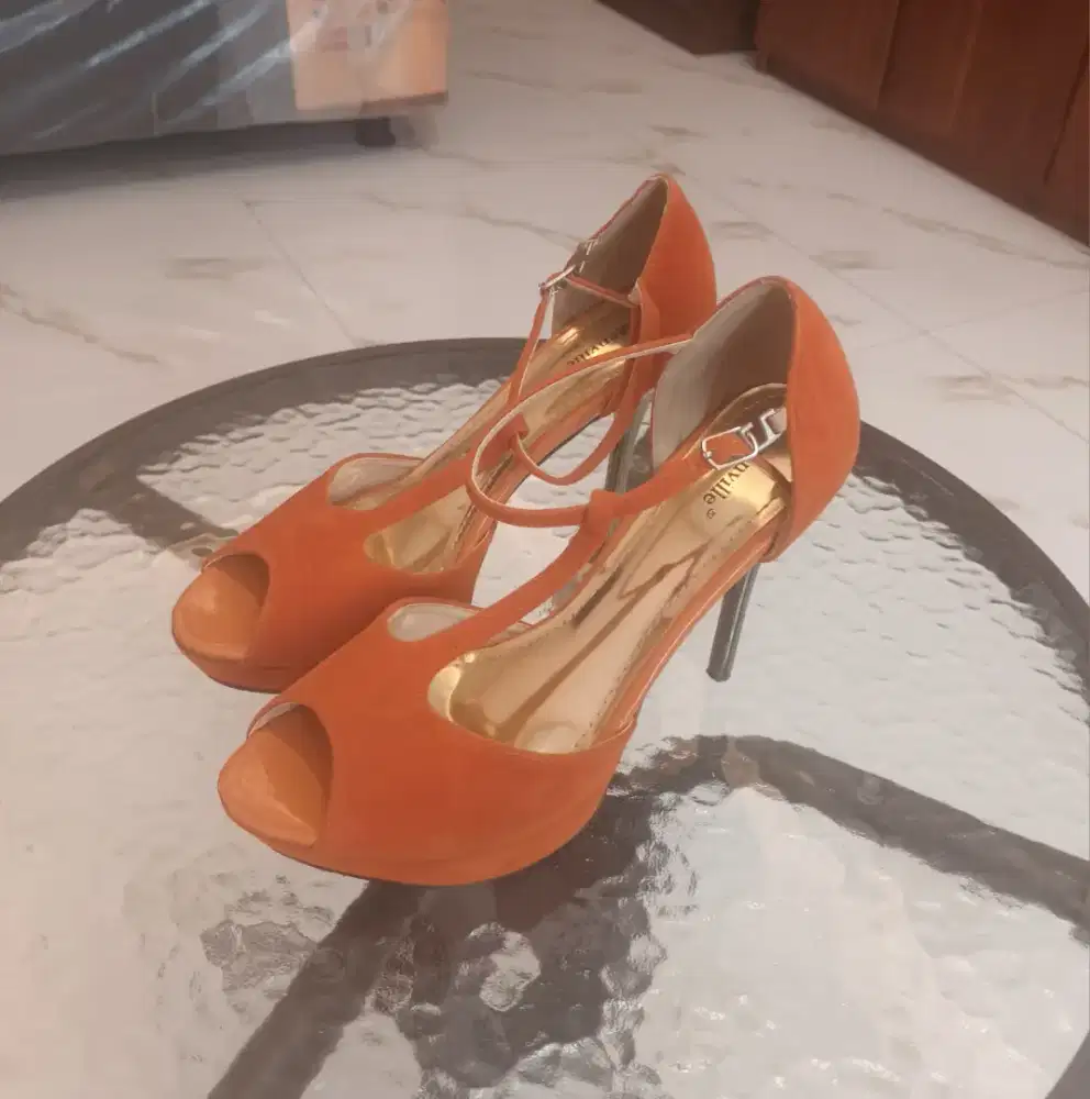 Sendal Wanita High Heels