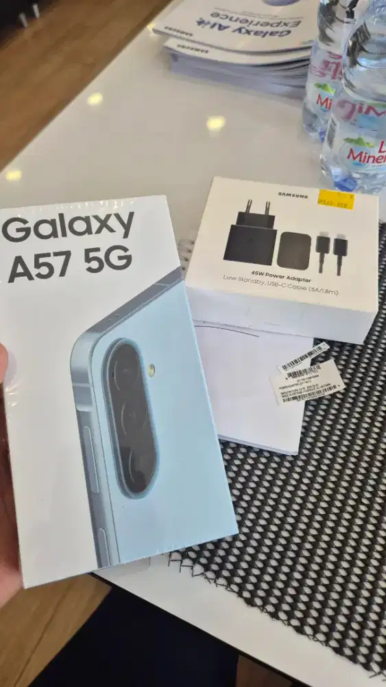 Galaxy A57 dan A37