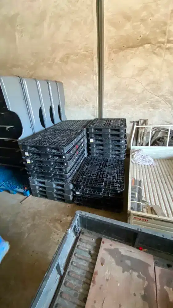 Palet plastik New siap tempur gudang
