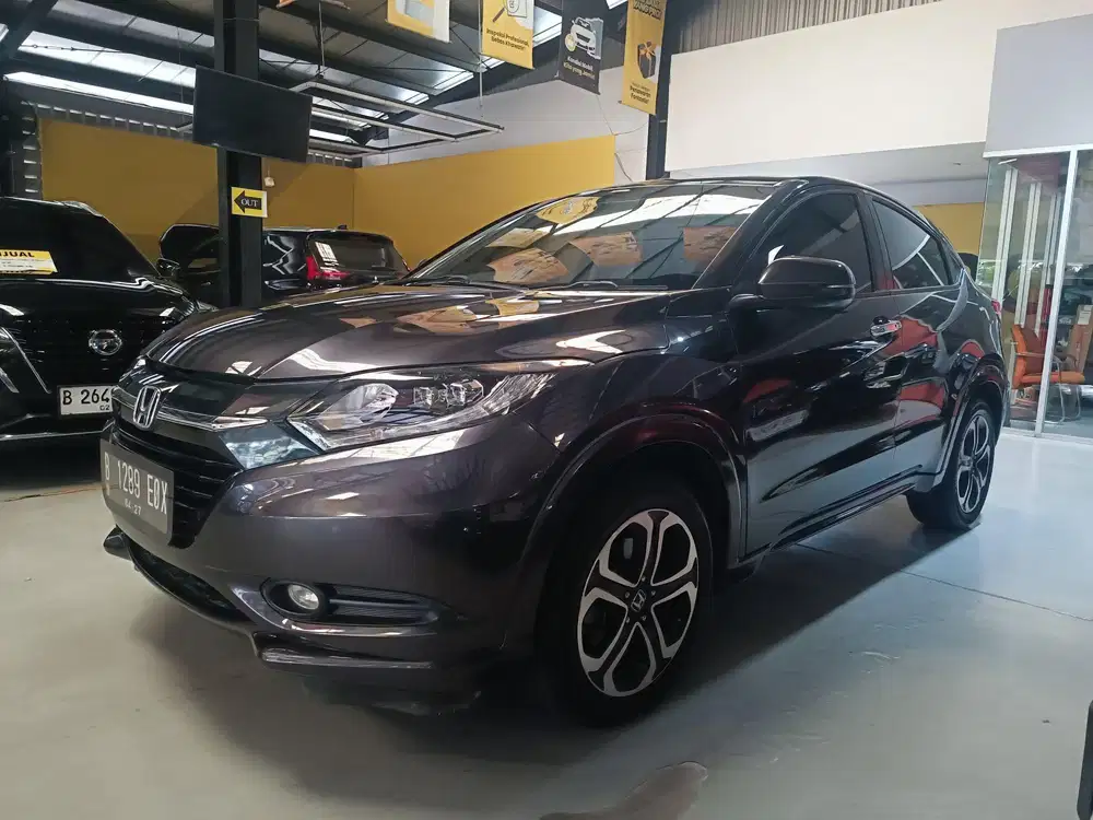 Honda HRV 1.8 Prestige AT 2017 Pajak Panjang