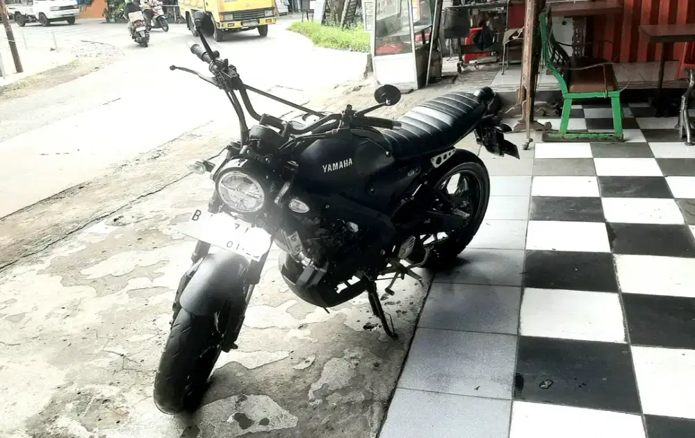 Dijual sepeda motor retro XSR 2022/2023