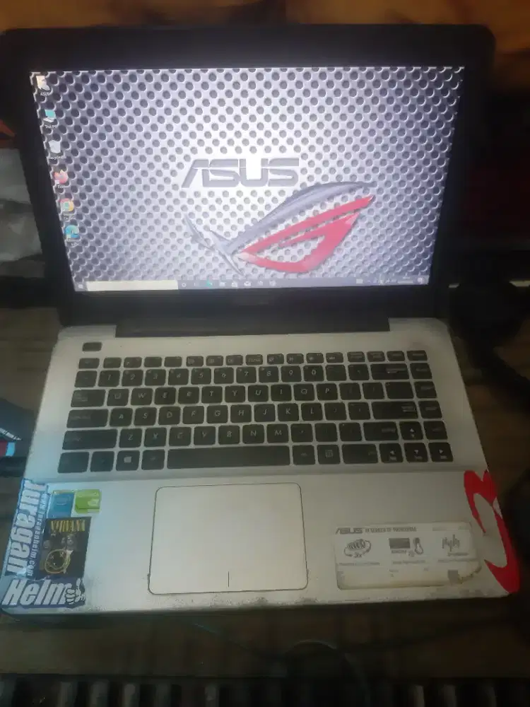 ASUS A455L CORE i3 gen 4030U