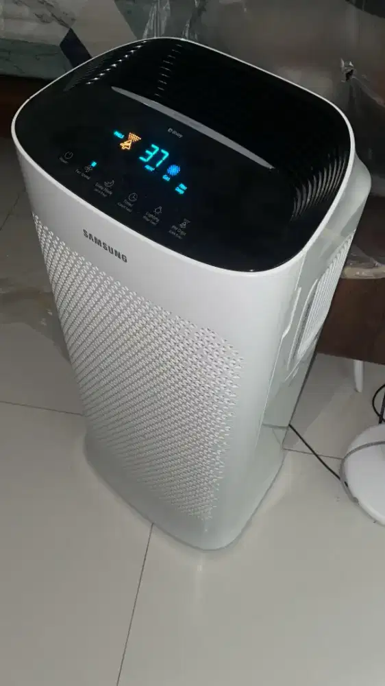 For sale : Samsung Air Purifier AX60R5080WD PENYARING UDARA