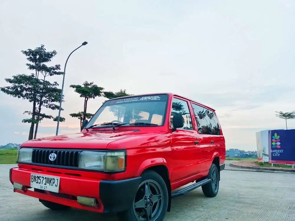 Toyota Kijang 1986 Bensin