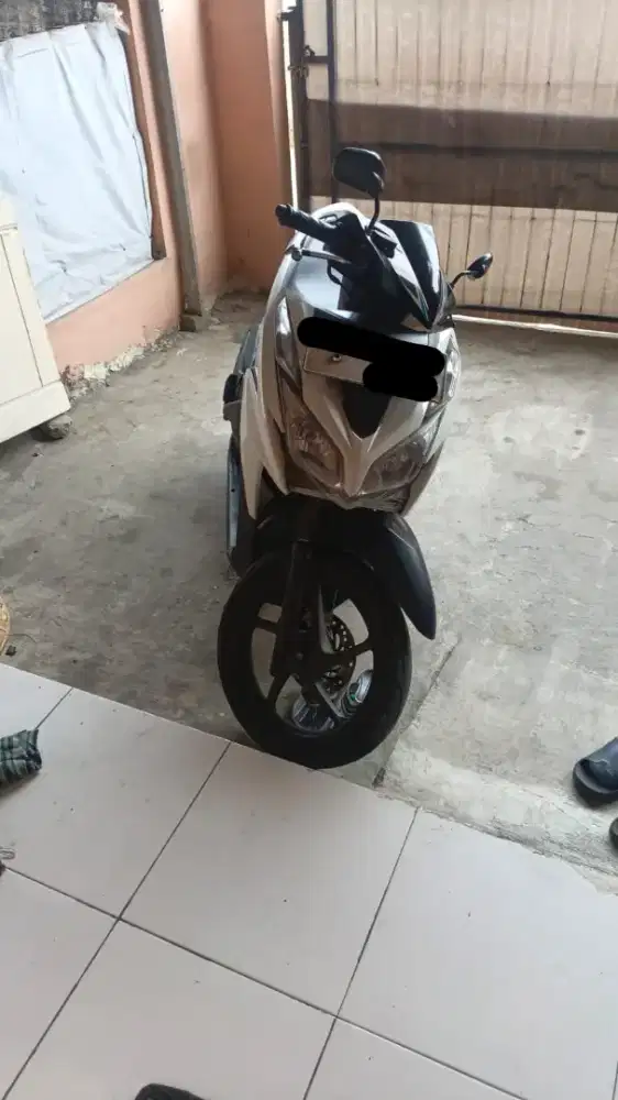 Dijual Motor Vario 125Cc