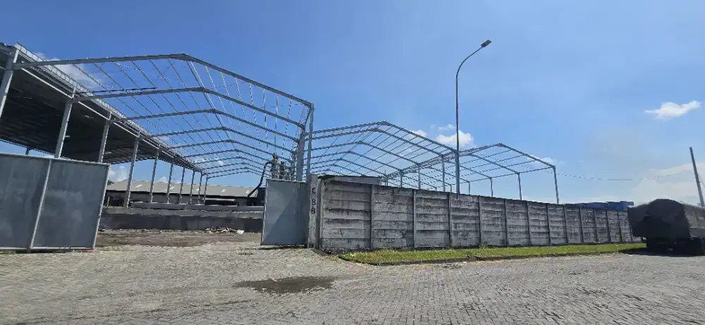 DI SEWAKAN GUDANG BARU DI KAWASAN INDUSTRI SURABAYA