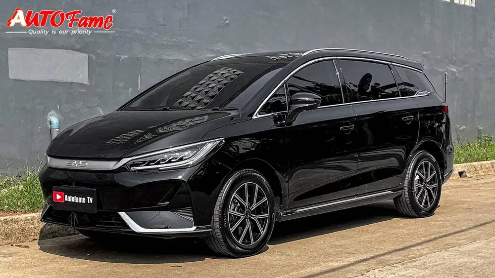 BYD M6 Superior Captain Seats (Tipe Tertinggi) NIK 2024