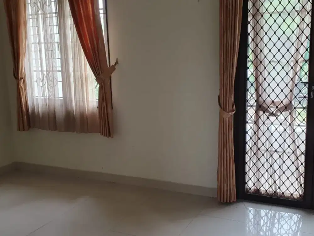 L29. Rumah Disewakan di Cluster Vassa Wood Lippo Cikarang