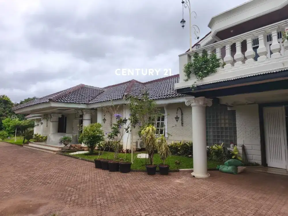 Rumah Mewah Besar Dengan Swimming Pool Siap Huni Dm 18487
