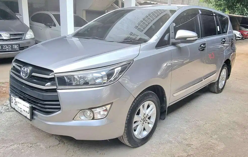 Toyota Kijang Innova 2017 Bensin
