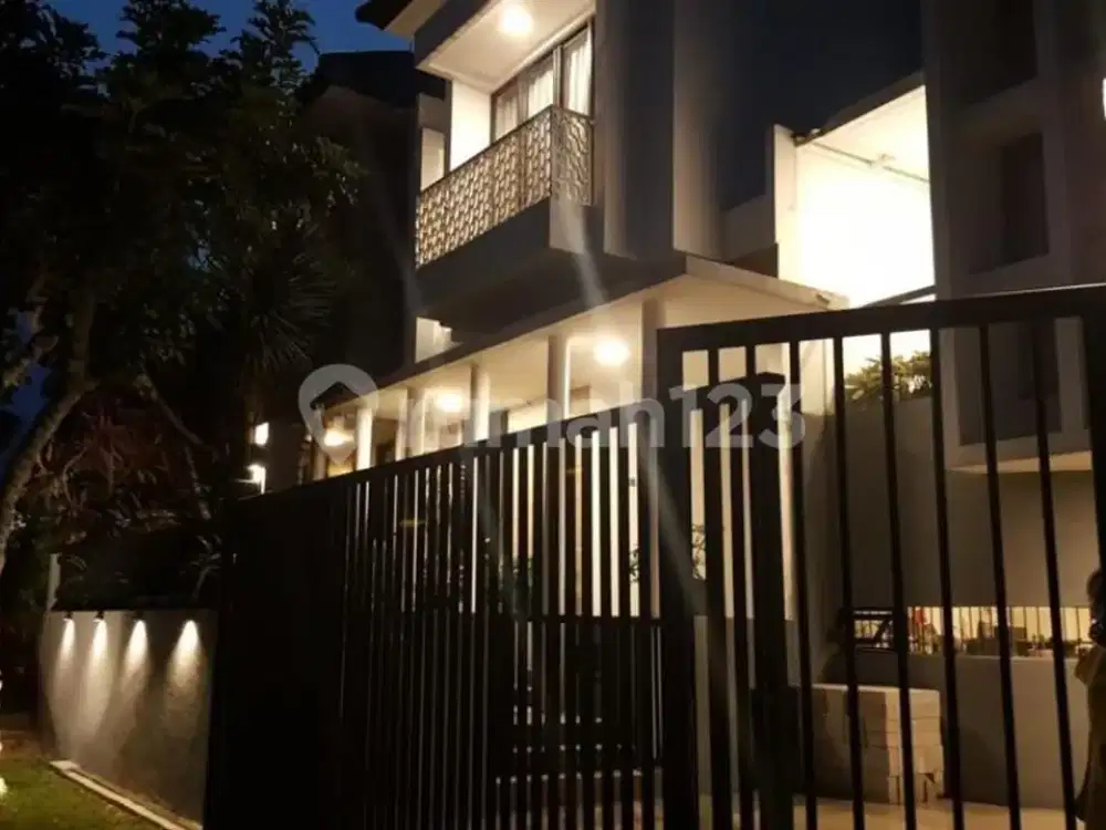 Rumah Cantik Di Bintaro Jaya Tangerang Selatan