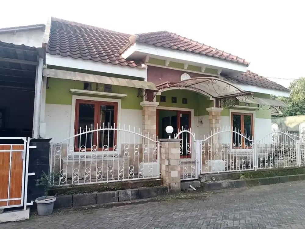 Disewakan Rumah Hook Dalam Perumahan Lokasi Di Kasihan Dekat Keraton