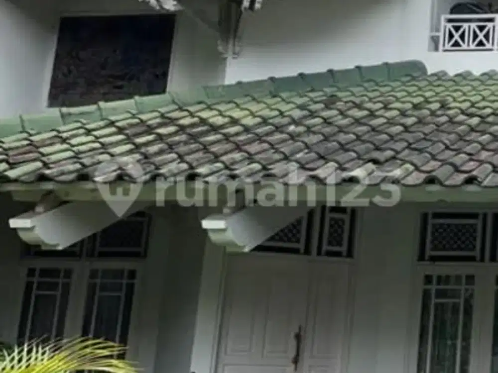Rumah full marmar di Jagakarsa Jakarta Selatan