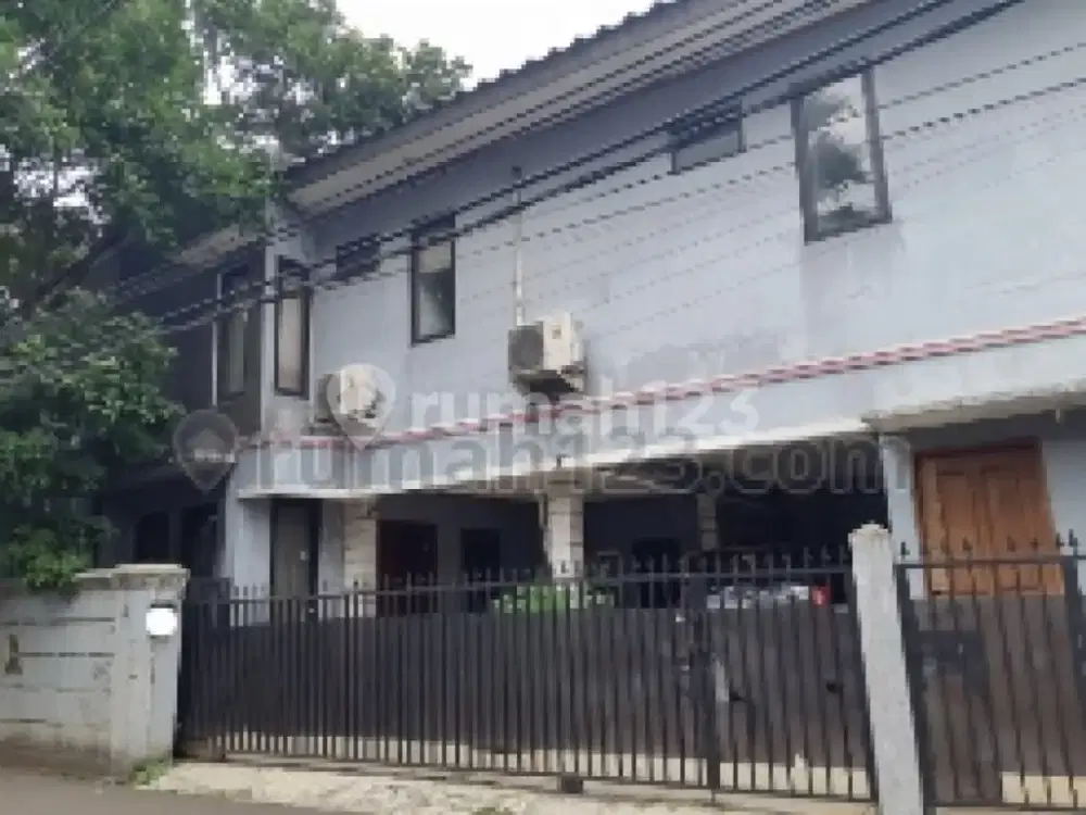 Rumah cantik ada kamar kost dekat mrt di Cilandak jakarta selatan